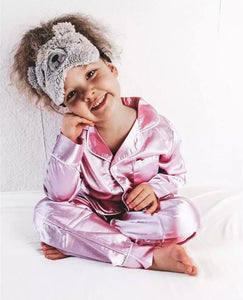 Soft silk pajamas in rose